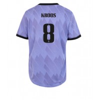 Fotbalové Dres Real Madrid Toni Kroos #8 Dámské Venkovní 2022-23 Krátký Rukáv